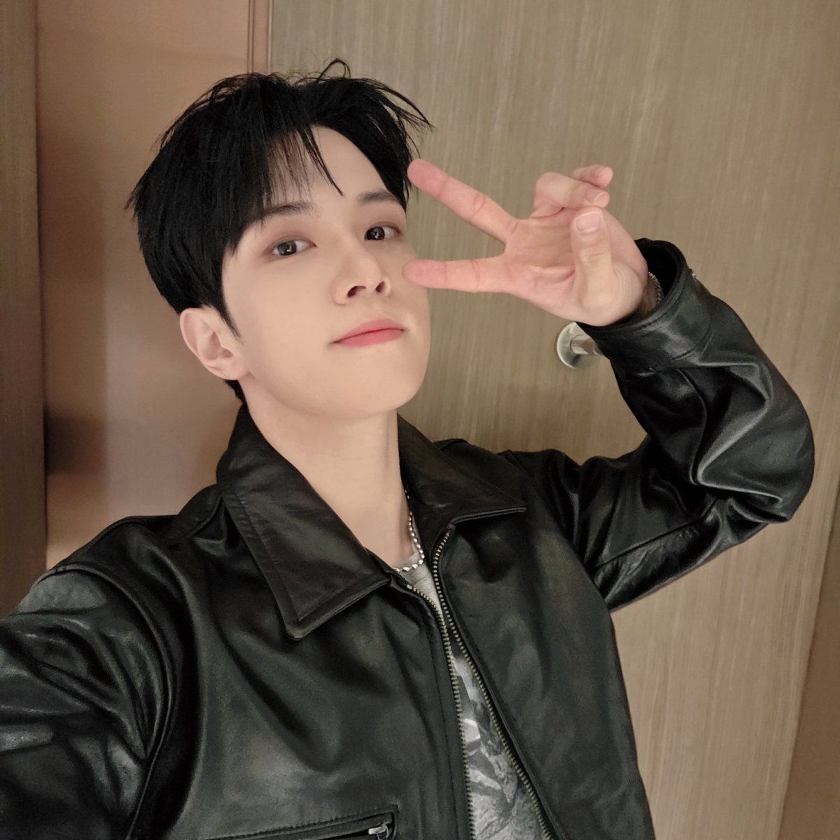 zucchin_i's tweet photo. 귀염댕이 프사 바꾸고 갔잖아아아아아 https://t.co/CBTbUkvPgC