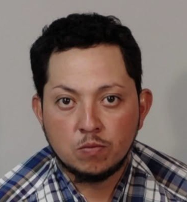 libsoftiktok's tweet photo. BREAKING: Cesar Mario Torres Juarez has been arrested in Virginia after he allegedly R*PED multiple women.
DHS tells me that Juarez is from MEXICO and is NOT A U.S. CITIZEN. He’s here as a permanent resident.
His residency status should be immediately REVOKED, and he should be deported.