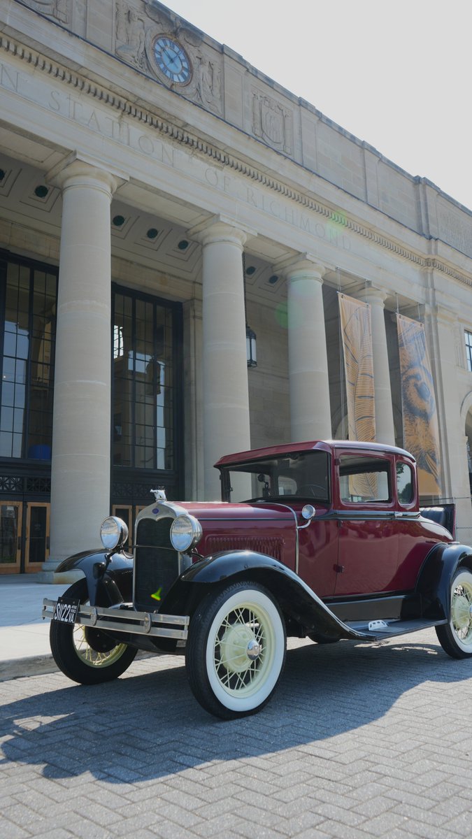 ScienceMusofVA's tweet photo. This nearly 100-year-old car used our EV chargers! The 1931 Ford Model A is a fully electric vehicle, and we can’t help but see ourselves in its skillful reuse. A vintage exterior filled with contemporary examples of science and technology? Sounds familiar! https://t.co/22PmWgny2N