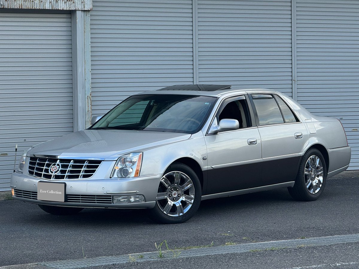 EverSpirit1986's tweet photo. 【New Stock】@滋賀 

2010年
キャデラック DTS プラチナム
車検無し
13.8万km
取説/保証書有

2009年から正規輸入が中止されていたDTS…
当個体は2010年にヤナセが輸入元を三井物産に変更し、

【僅か20台のみ】

国内最後の正規輸入車として販売された1台。（うちシルバーは4台(！)のみ）

49.8万円 https://t.co/VlObVjZx66