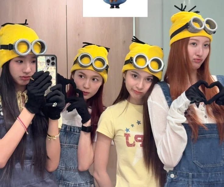 BisBisP06's tweet photo. Looking for #bltwt and #gltwt moots :)  
 
- Bisbis
- she/her, eng/hindi
- Looking for #thomaskong #tontawan #seakeen #theewave #auausave moots 
- Introverted, but love to spam if u allow ;)
- heavy tl interactor 

#moothunt 
♡ / ↻  are so much appreciated! https://t.co/2t0wMJgmcX