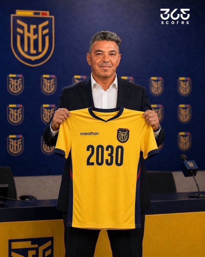 AtaqueFutbolero's tweet photo. 🤯🇦🇷🇪🇨 [CONFIRMADO] MARCELO GALLARDO ES EL NUEVO ENTRENADOR DE LA SELECCIÓN DE ECUADOR.

Vía @CLMerlo. https://t.co/DXOKcOZ29r