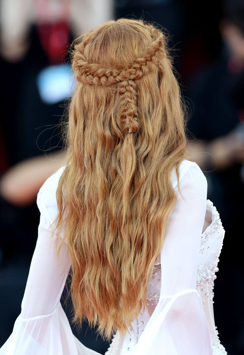 popbackupp's tweet photo. marina ruy barbosa at the venice film festival https://t.co/POwJjLvR3S