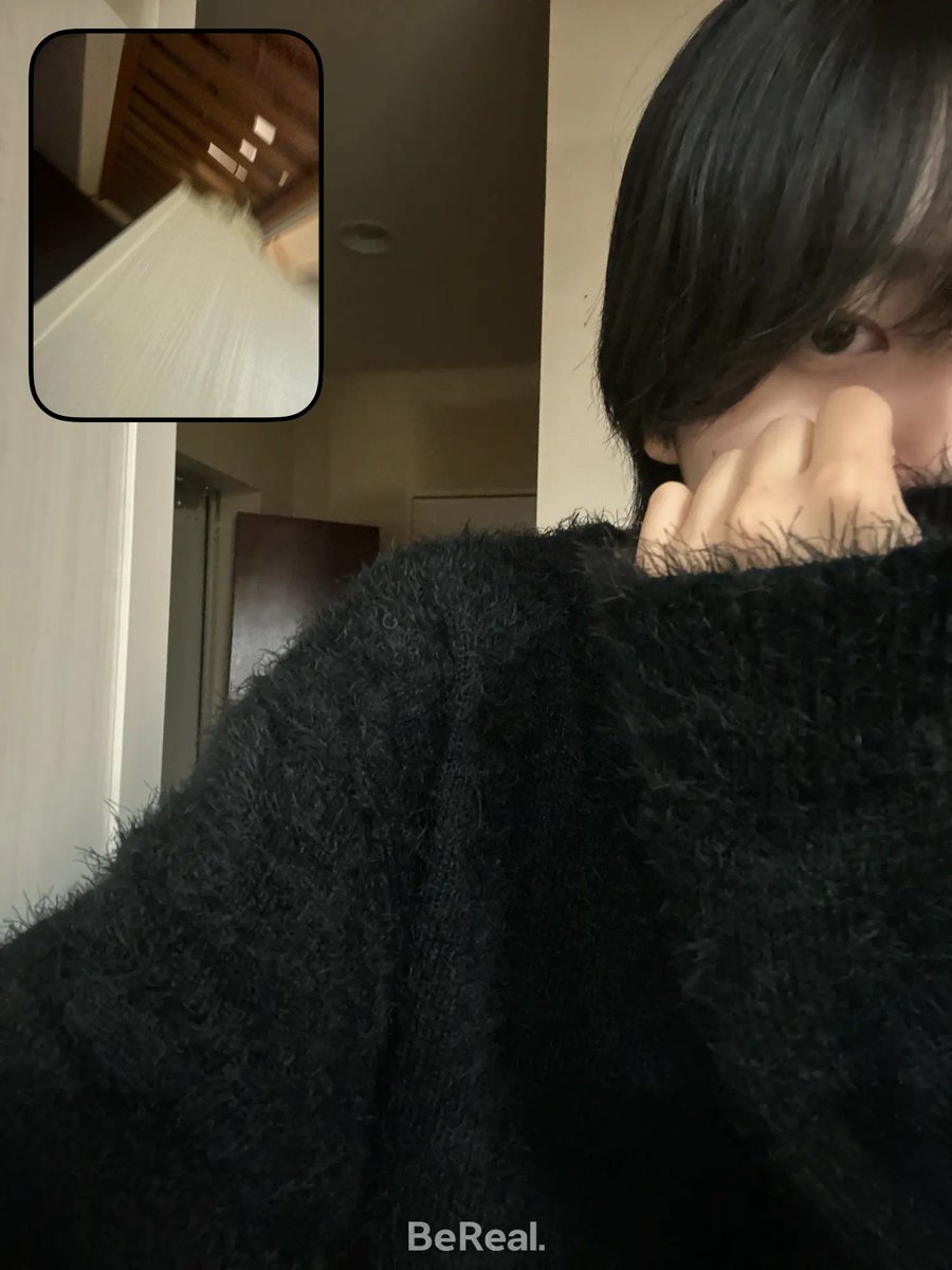 mnmmmpw's tweet photo. 黒髪にして韓国系にまた戻ろうか悩むね https://t.co/BbL02Ia7Uv