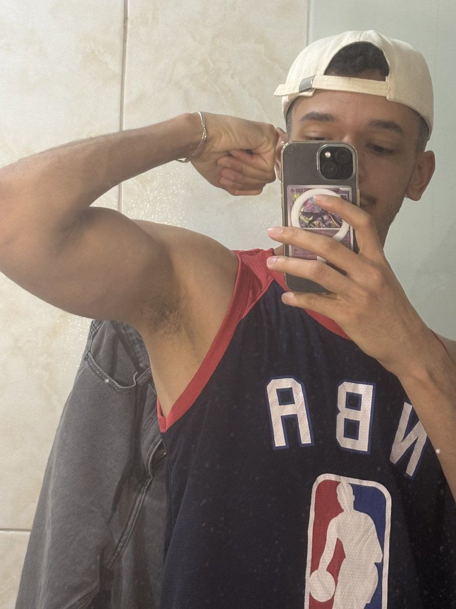 HecGyn's tweet photo. 💪🏽 https://t.co/dwxKmWdjYW