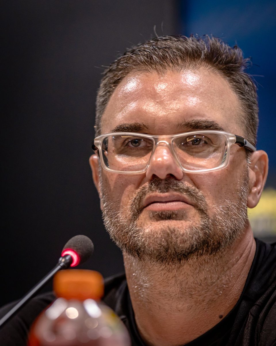 BarcelonaSC's tweet photo. 🎥 En vivo

Sigue la rueda de prensa del profesor Pablo Trobbiani a través de nuestro canal oficial de YouTube.

📺 https://t.co/Zd3EoJjYqr

#VamosIdolo https://t.co/vhoUbDeCqH