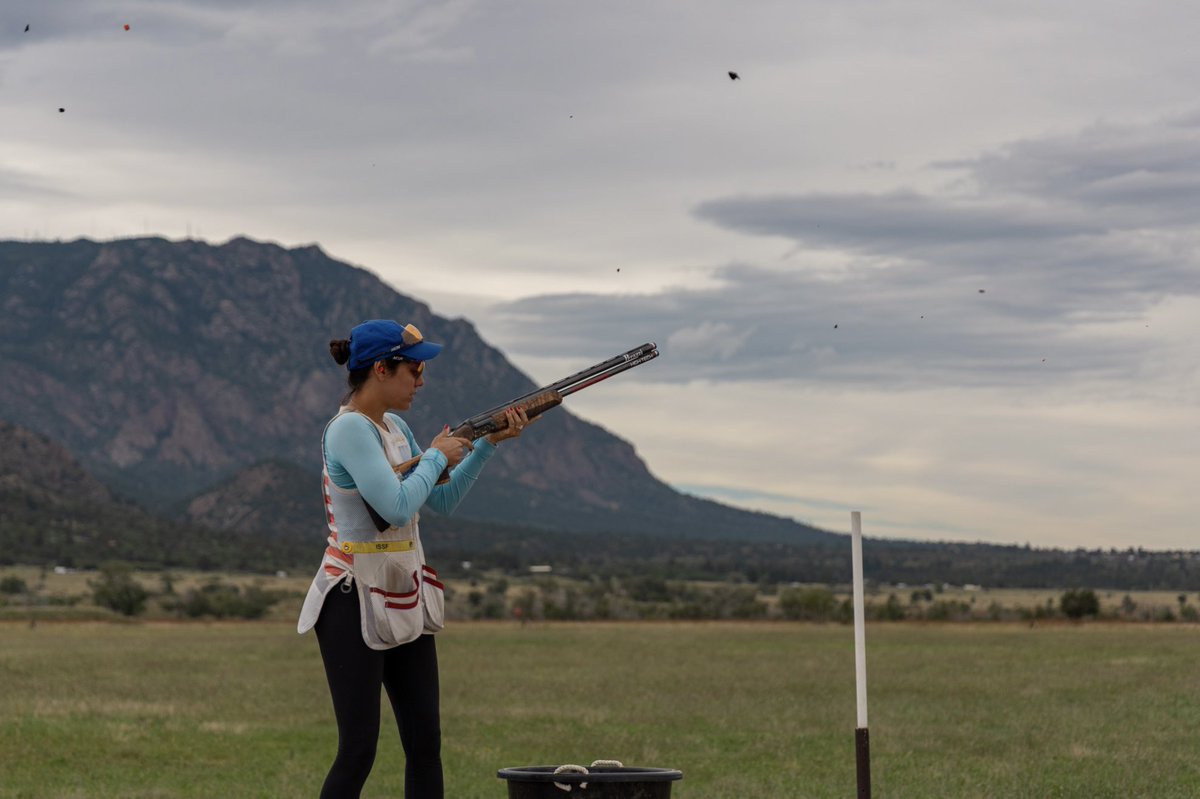 USAShooting's tweet photo. It’s raining clays ✴️☁️

#shotgun #usashooting #skeet #clays https://t.co/98HIbsWCTv