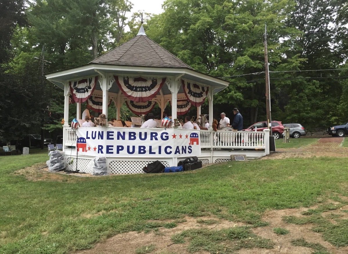 massgop's tweet photo. 🇺🇸 REPUBLICAN TOWN COMMITTEE OF THE WEEK 🇺🇸

This week, we’re recognizing the Lunenburg Republican Town Committee!

The Lunenburg RTC has been highly active, regularly hosting meetings and working hard to support Republican candidates at both the local and statewide levels, including Mike Minogue and John Deaton.

Congratulations to the Lunenburg RTC on all their hard work and dedication to strengthening the Republican Party! Keep up the great work! 🇺🇸

#mapoli