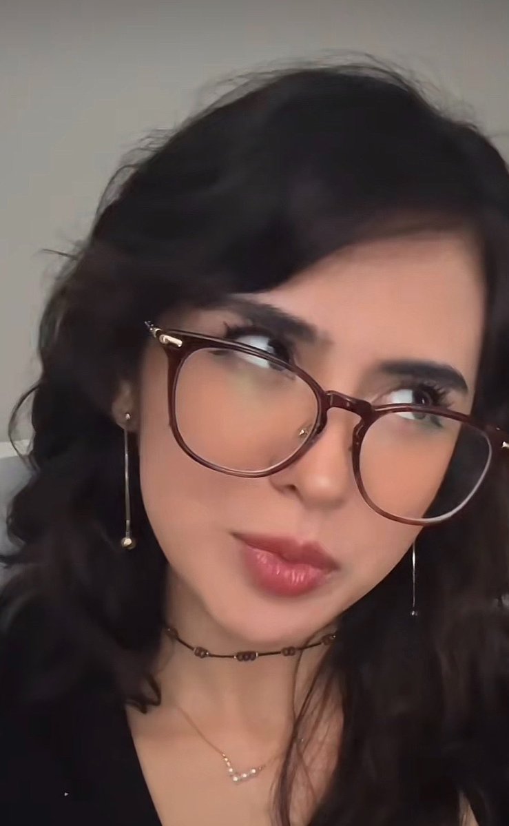 igoonforstrmrs's tweet photo. Need to plaster Sarah’s cum goggles 😵‍💫🤤 https://t.co/XOL98euAi1