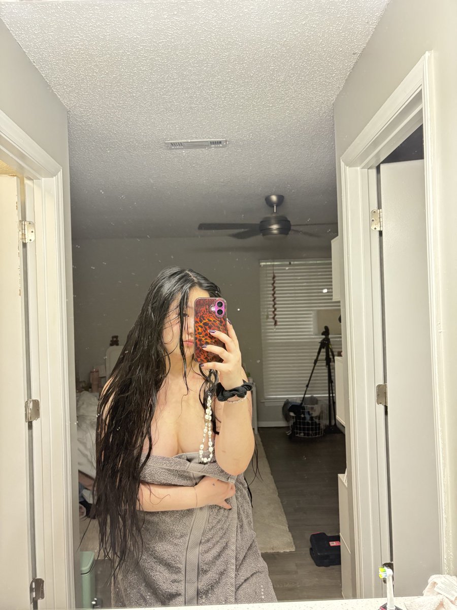 missmiaseoul's tweet photo. Unattainable https://t.co/qOPZpK4f1P