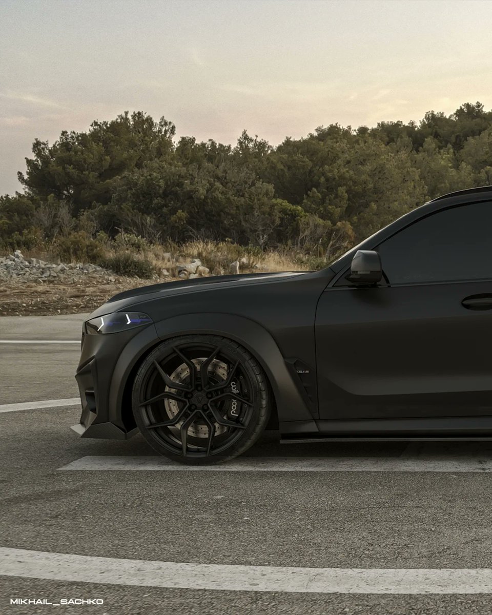 ApexDistrictX's tweet photo. BMW X5M Widebody kit https://t.co/vSwDFx8Sd4