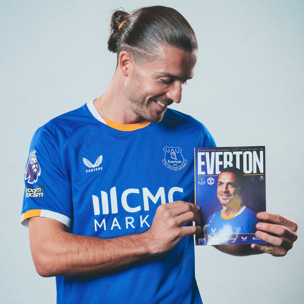 Everton's tweet photo. Return of the Jack! 🂻

Grealish graces the cover of tomorrow's matchday programme. Get your copy around the ground or online. #EVEMUN