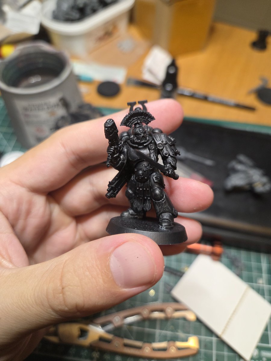 Jericho17205019's tweet photo. #hobbyfriday

Last minute this time. What have you all been working on this past week? Built, read or painted anything? Played any tabletop? 

I've primed some future projects then got inspired and started building Chaos marine chosen https://t.co/v2wh52PQPF