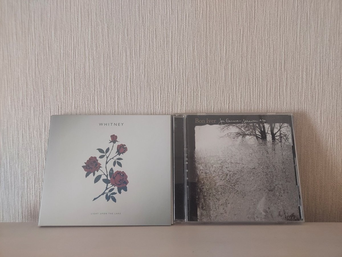 fudwsk's tweet photo. sakimoriのプレイリストに入っていたし、今朝は久々に晴れたしで、Whitneyの1stアルバム聴きながらウォーキングしてきた

やっぱりボンイヴェといい、1stアルバムが素朴で一番好き
https://t.co/6vO6H3c7fG https://t.co/lvtL3W6SaS