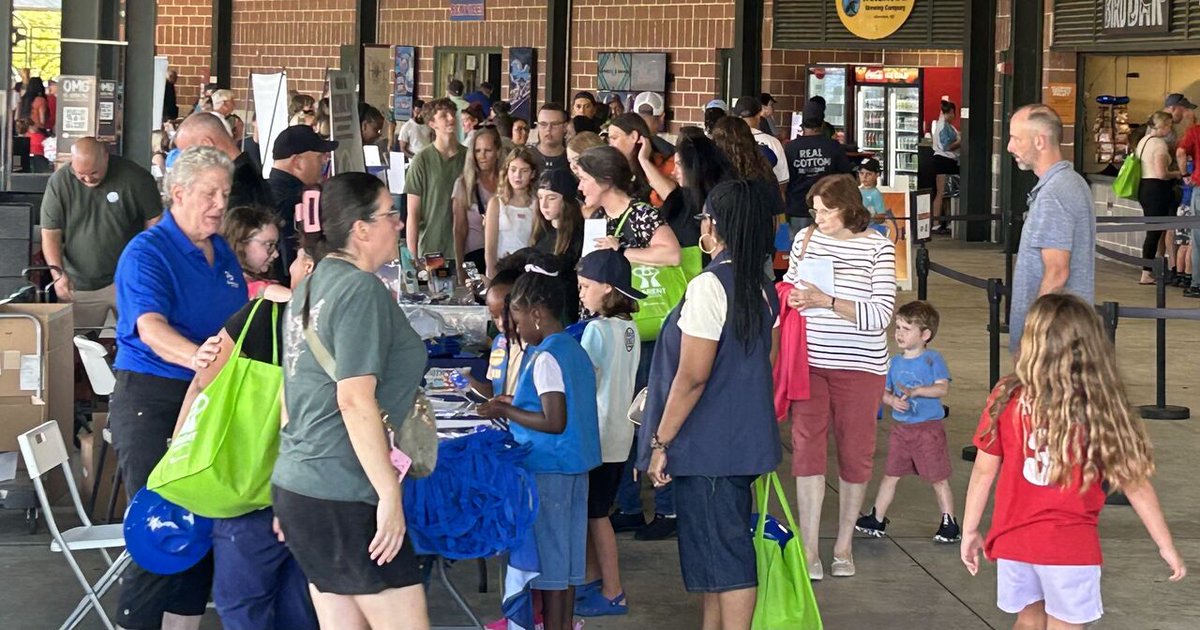 FreedomFedCU's tweet photo. Busy summer at the ballpark! ⚾ We joined the Aberdeen @IronBirds for Military Appreciation Night, then returned to celebrate back-to-school season with school supplies and budgeting resources. Calling that a home run! 💙💛 #FreedomToHelp https://t.co/E8dhBHasSZ