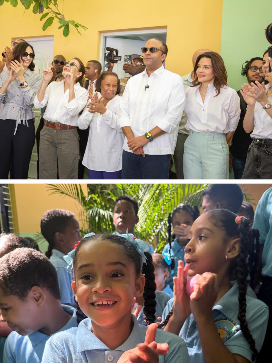 spereyrarojas's tweet photo. Hay momentos que nos recuerdan que la felicidad también está en poder aportar a los demás. 💙

Compartir en familia la inauguración del Preescolar Las Abejitas, completamente remozado, y entregar a sus niños los útiles y libros que necesitan para iniciar este año escolar fue uno de esos momentos y hacerlo junto a Ava, que también quiso llevarles un regalo, lo hizo aún más especial.

Admiramos profundamente la entrega y vocación de servicio de su directora, Doña Josefina Martínez. Ver todo lo que hace por los niños y las familias de su comunidad nos inspira y nos recuerda el valor de apoyar a quienes trabajan cada día para transformar la vida de los demás.

Como padres, nos llena de alegría ver sus sonrisas y saber que estos niños cuentan hoy con mejores condiciones para seguir construyendo su futuro.