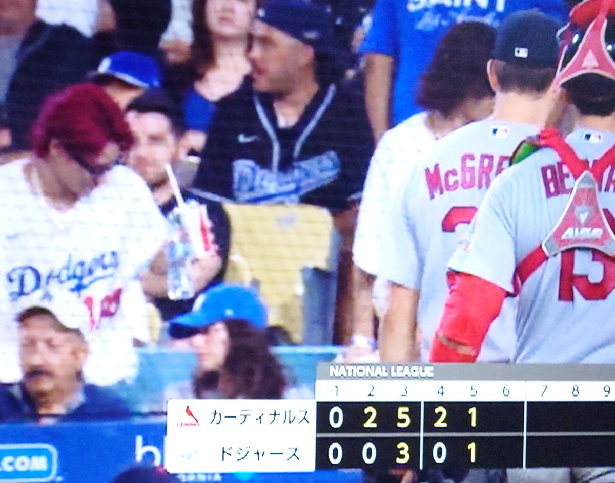 bighiranodama's tweet photo. MLBをこのお休みに見る！
編集する！
というiLYsの皆さん

5回裏の
フリーランド
フリーマン
のあたりで
紫耀くん達の姿が映ってたので
チェックしてみてね〜😊

#Number_i_Dodgers
#Number_i https://t.co/3EQHaqRHIK