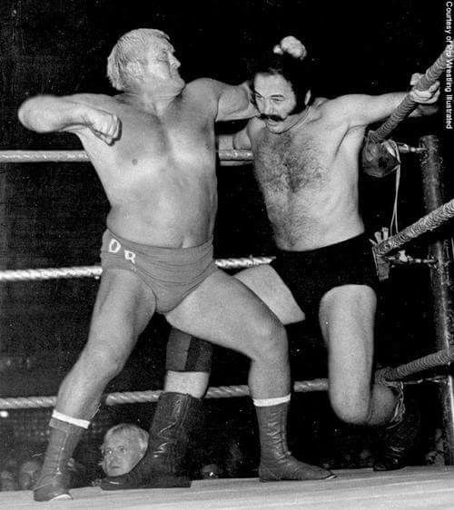 GaryCappetta's tweet photo. AWA - Dick the Bruiser vs Blackjack Lanza with Bobby Heenan looking on from the outside https://t.co/xrIsXY4ZHV