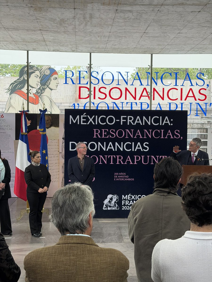 AlbertoGuadama's tweet photo. Asistí en representación del subsecretario de Comercio Exterior @LuisRosendo_ a la inauguración de la exposición “Francia-México, 200 años de relación y amistad. Resonancias, Disonancias y Contrapuntos” https://t.co/Us9IfcmtFl