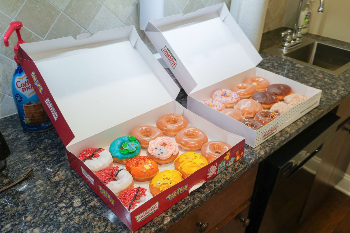 DWSHelp's tweet photo. Good teams deserve good donuts!

Just a little office treat to sweeten up the week at DWS!

Discipline Wealth Solutions is an investment adviser registered with the Securities and Exchange Commission (“SEC”). See full disclosure https://t.co/kOxAxbEc3W https://t.co/dtrbDWltG7