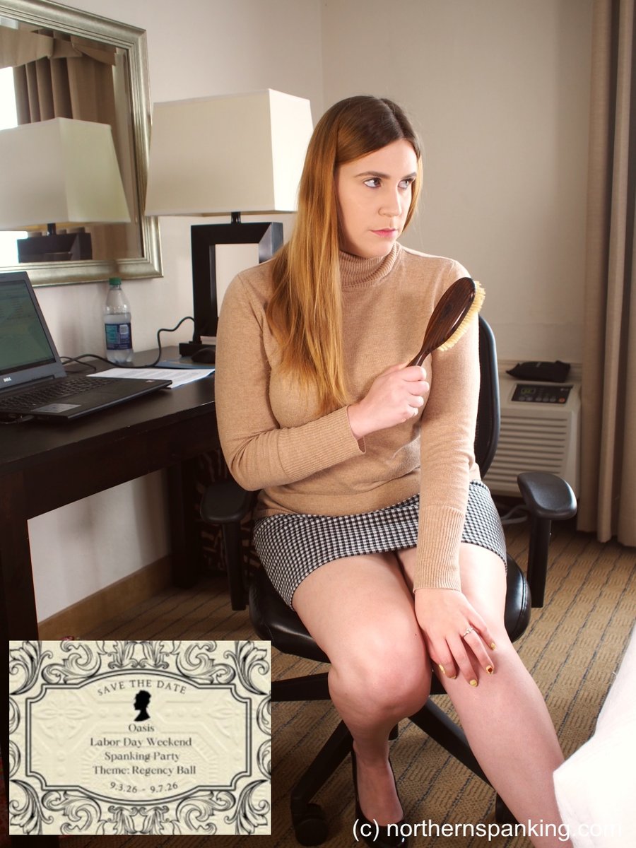 PA_Kennedy's tweet photo. If you're at @OasisPartiesLV go visit the Aladdin's cave of antique #spanking implements!  Hit up @Spankingland at https://t.co/ACFcI5hrCV for in-room vending appointments

TONIGHT! - Beautiful vintage hairbrushes, paddles and well-loved belts all available at the Vendors Fair this evening!