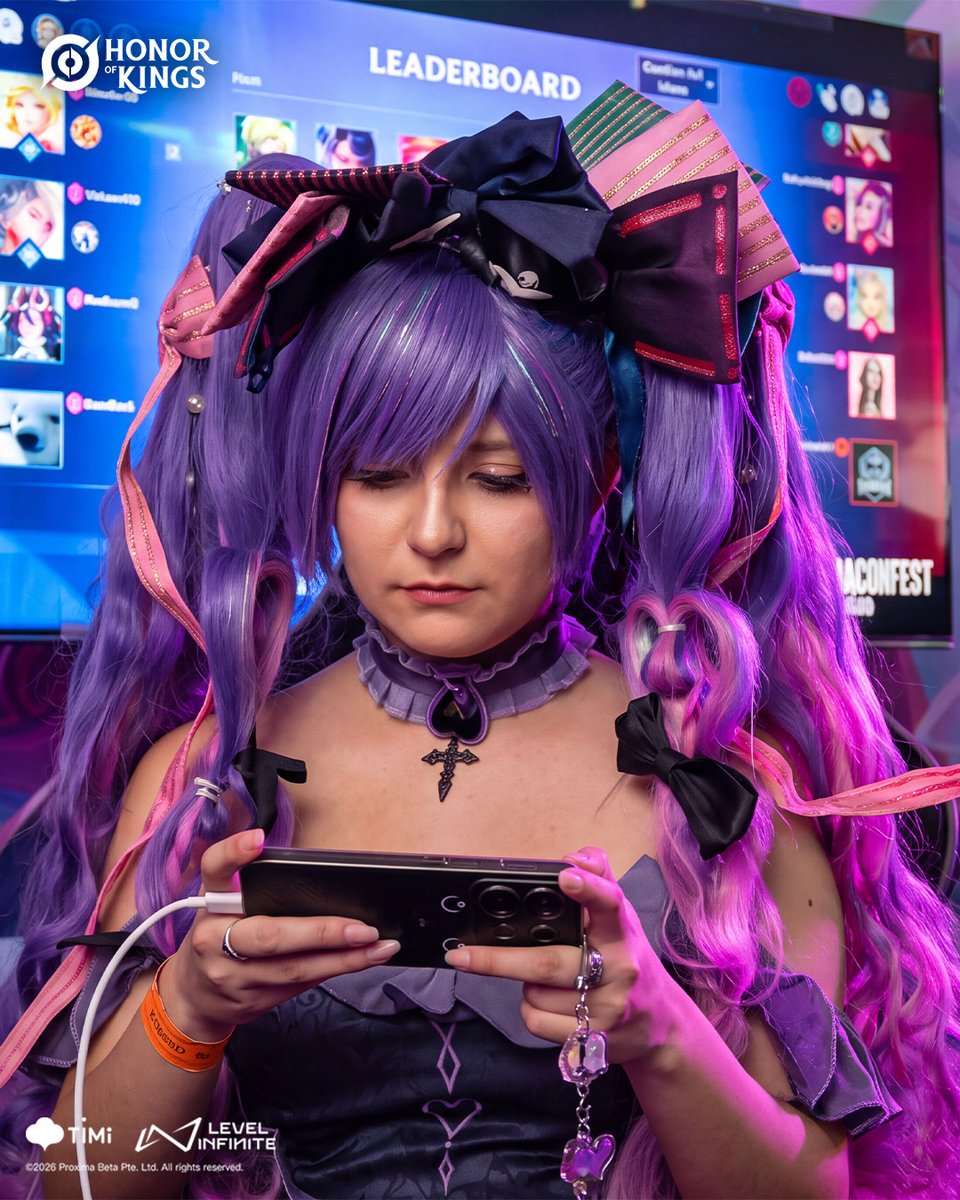 HOKLATAM's tweet photo. ¡Gracias a todos los que nos acompañaron el sábado en nuestro showmatch durante Gamergy! 🎮✨

Fue increíble compartir este momento junto a nuestros creadores de contenido y toda la comunidad. ¡Esperamos verlos muy pronto en más eventos! 🌠

#Gamergy #HonorOfKings #Showmatch https://t.co/KZHJ6ixz4f