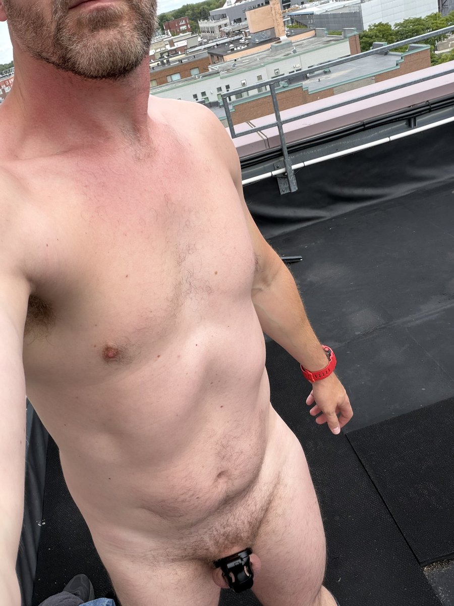 BikerSir's tweet photo. Public exposure cage check 
Day 4 of 50
Owned by @rugbyunion8 
Encouraged by my boy @LockedFitBoy 

@ChastitypigRTS 
@TeamLockedMen
@GayChastity_RTs 
@MCCageRT1
@KINK3Ddesigns 
@ChastityVillage https://t.co/vcJg2ae1J1