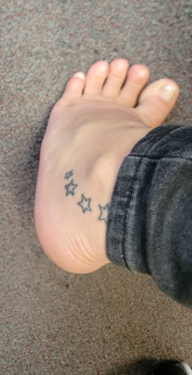 PtNails1's tweet photo. # follow the stars https://t.co/Q3JPNt1gdj