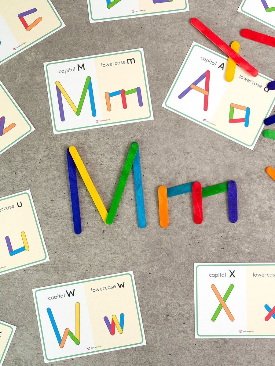 InspiredLearne1's tweet photo. Match the letter, match the colour! 🖍️✏️ Builds letter recognition and colour matching, all in one go.

📸 sooksookbrain 

#craftforkids #craftingwithkids #craftykids #toddlersensory #learnthroughplay #playislearning #learnandplay #learninganddevelopment https://t.co/fMogoZ19Bl