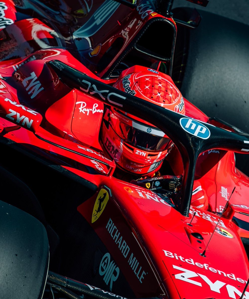 GuauMagic's tweet photo. Si esta imagen no te saca una sonrisa, siento decirte que no eres fan de la F1... https://t.co/wI1RIuUv1Z