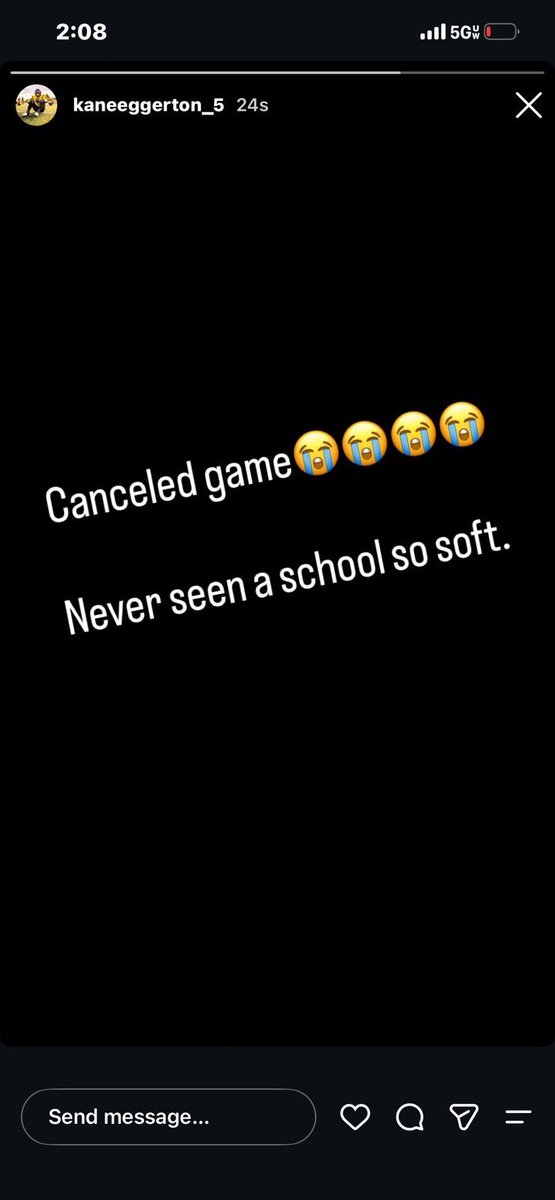 raysling123's tweet photo. Someone tell this pussy to get his school to reschedule it 🤣🤣 his school doesn’t want to @KaneEggerton https://t.co/6GEcm3nsdX