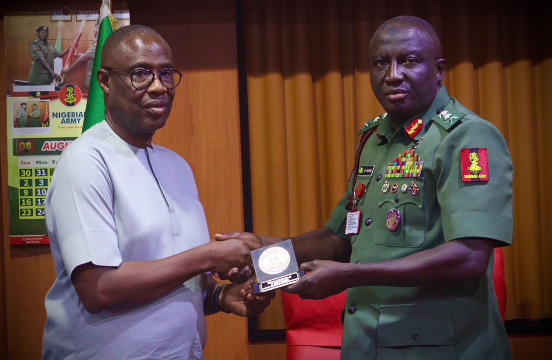 pf_galaxies's tweet photo. Proforce Galaxies recently visited the Office of the Chief of Army Staff, Nigerian Army, for an engagement focused on defence innovation, intelligence, surveillance, satellite technology and AI-powered solutions.
#ProforceGalaxies #NigerianArmy #DefenceTechnology https://t.co/U8ua54Gxwi