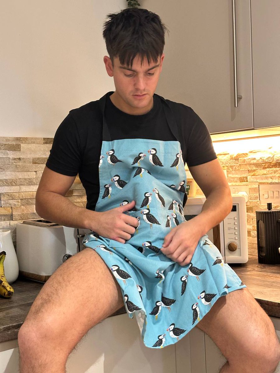 kvanbyk's tweet photo. Ready to serve u 😜
https://t.co/UYq9roWR1w https://t.co/FcCPPcKc8H