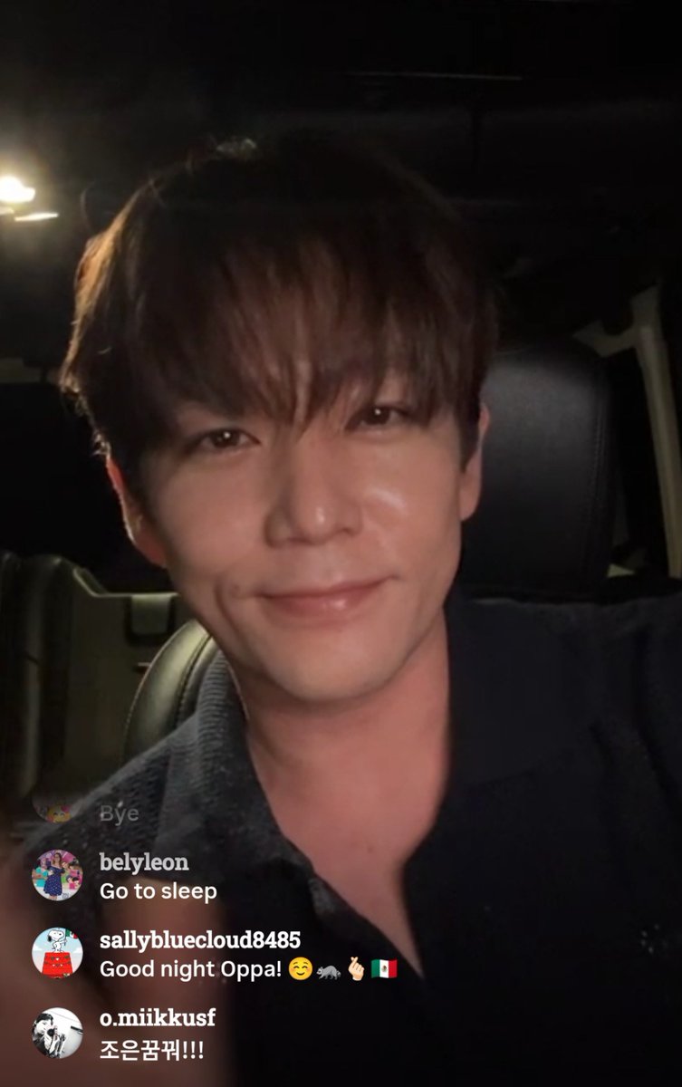 ikki_sj's tweet photo. kangin estaba tan emocionado hoy que dijo que su maquillaje y peinado habían quedado tan bonitos que le daba mucha pena quitárselos así que quiso hacer live después de mucho tiempo para mostrarnos, incluso si estaba que se caía de sueño 🥹💙 #kangin https://t.co/Tgxw3DlYJ1
