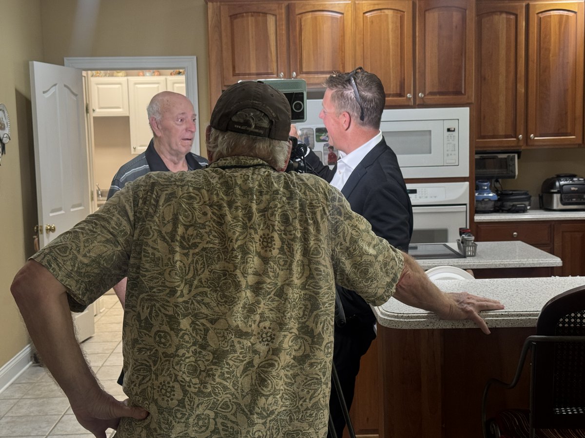 moxcar's tweet photo. At 66, U.S. Marine Veteran Benny Leonard is an older adult himself but has found renewed purpose caring for older Veterans as a Senior Citizens Home Assistance Service caregiver. His clients told WBIR’s John Becker that Benny has made a powerful difference in their lives by helping with household chores, hygiene and, perhaps most meaningfully, companionship.

SCHAS is a nonprofit that provides in-home care for older adults, Veterans and individuals with disabilities, helping them maintain safety and independence in their own homes.

Watch this beautiful @wbir story of Benny and his camaraderie with veterans: https://t.co/zCqe8VOJOM