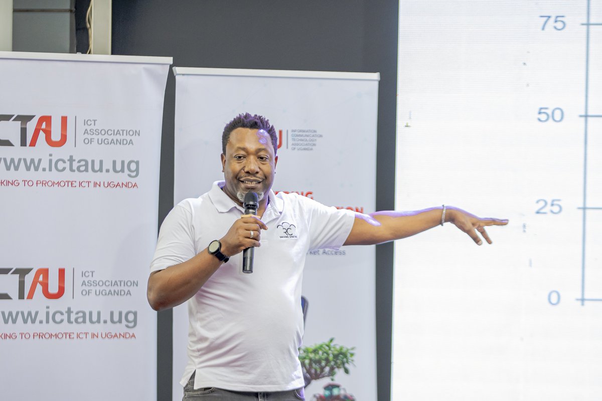 byaruhj's tweet photo. And just like that Day 3 of ICTAU Summit is over, I had the honour to present the closing Remarks! Its been a wild couple of days with Panels, Break Out Sessions, 1v1 meetings and Key Note Presentations on Leveraging Science,  Technology &amp; Innovation for 10x growth by 2040 https://t.co/7ROoPSI7Tc