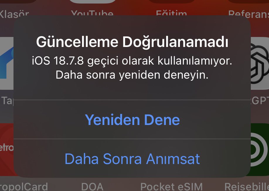 melihozgl's tweet photo. @Apple güncelleme var ama yükleme hatası ile günlerdir sürüncemede . Yükleme gerçekleşmiyor neden acaba https://t.co/MINPMm51Vl