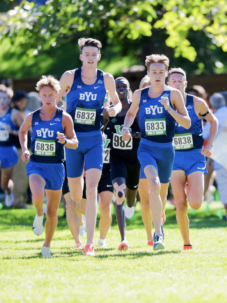 BYUTFXC's tweet photo. MEN’S TEAM TAKES FIRST 🏆

The men’s team scored first at the UVU Invitational with a score of 17 👏

Tayvon Kitchen ran a 13:21.35 to place first individually 🤙 https://t.co/kLJ5Sg31k6