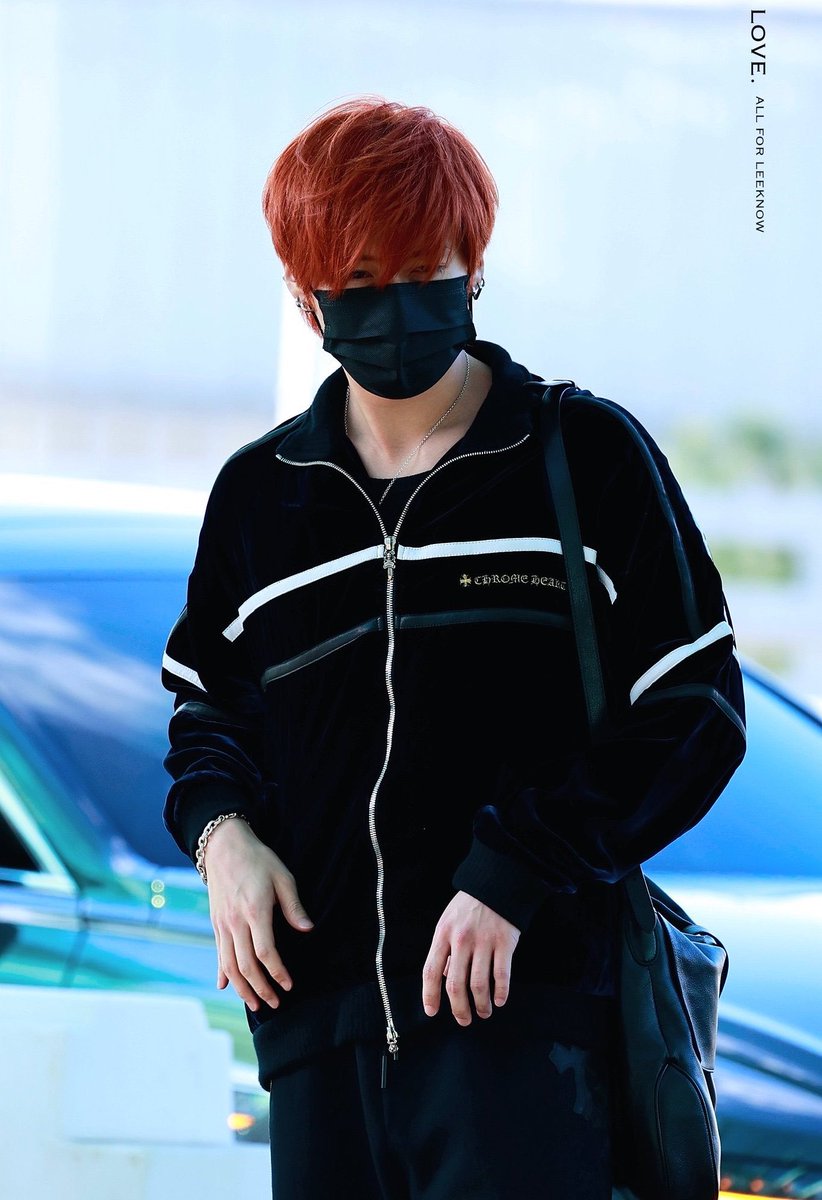 misoieu's tweet photo. minho realmente eh a mary jane do peter parker do jisung ne =3 https://t.co/eARmGrETRB