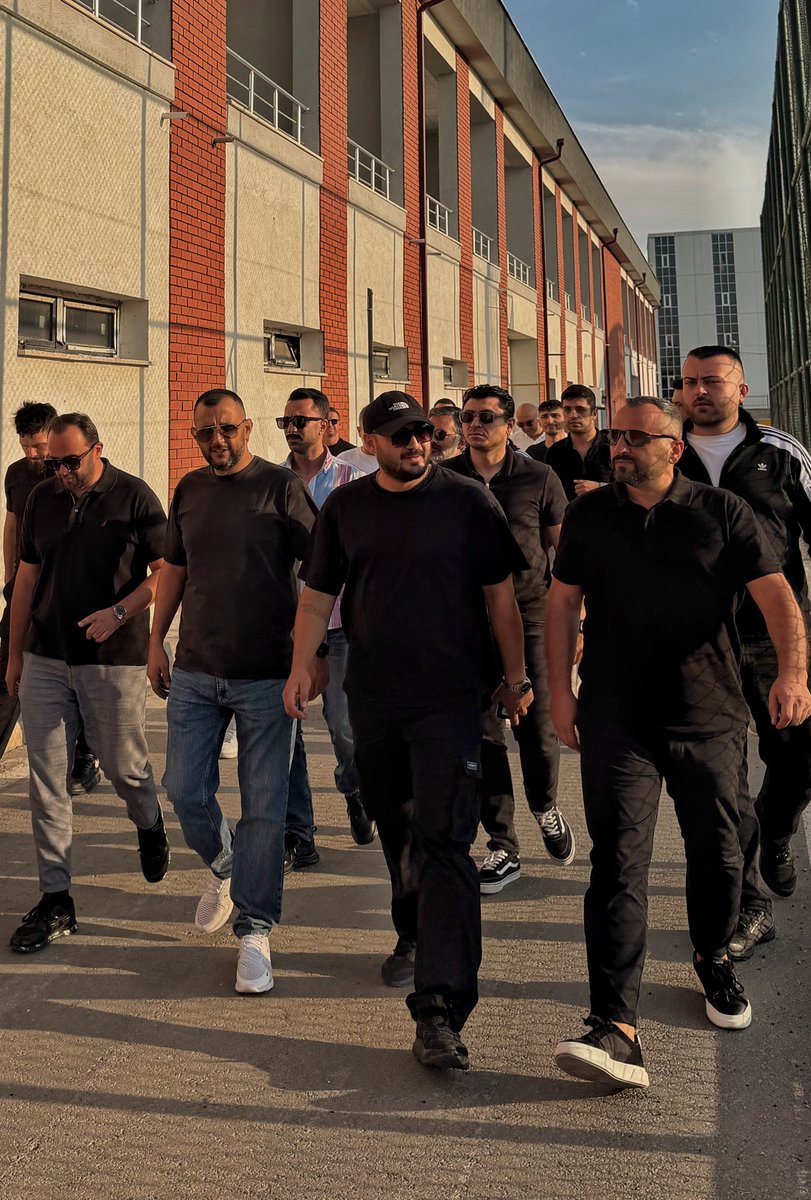 AlihanBaskan222's tweet photo. Başlıyoruz ! https://t.co/iEoP3zDuwW
