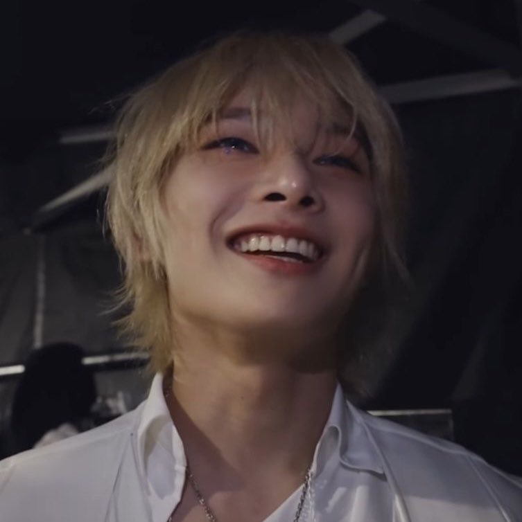 hourlyjgn's tweet photo. baby comeback https://t.co/lP5VViknV2