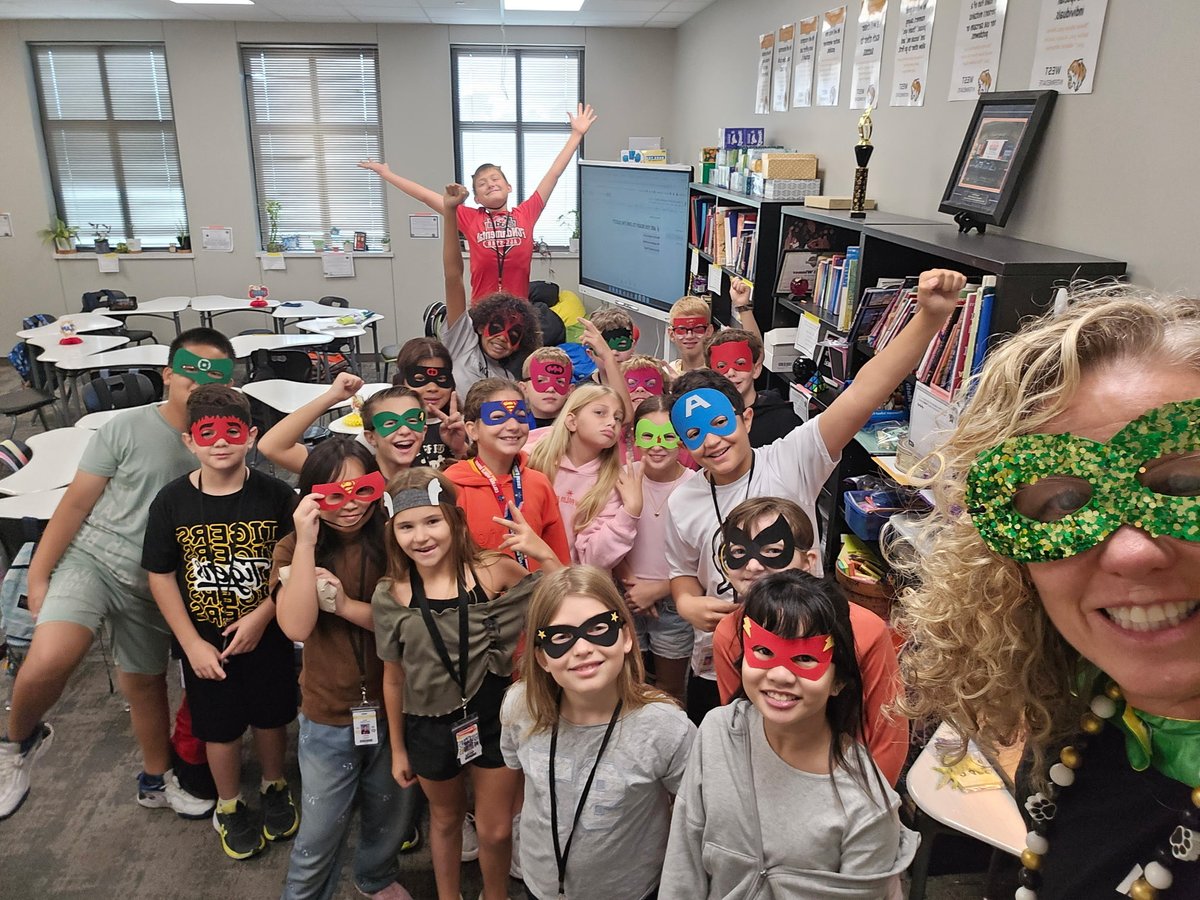 haley_galyean's tweet photo. It was a SUPER day in 5th Math at @TISDWIS! Students were on a mission to solve problems and show their thinking! Way to go team for making learning fun! 🐯@SusWhitley @cynthiamccain16 @XochJohnson @Cain_TISD @WISAshleyKarr https://t.co/cGMSvLVM3I