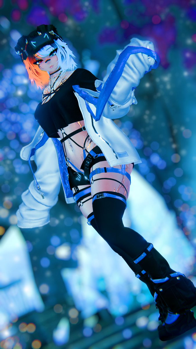 VRCSly's tweet photo. Diamond dust 💙🧡

Ezri by @cinnareevr available now!
Link in comments! https://t.co/tjTq88vbu0