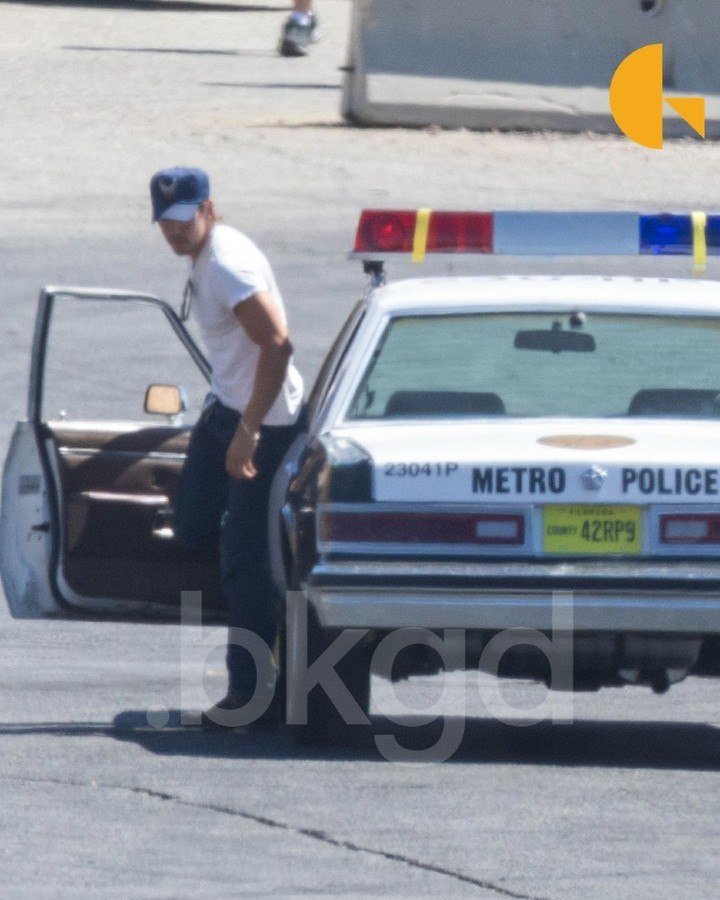 Celeb_myworld's tweet photo. 📸| New photos of Austin Butler has once again thrown himself into a role. The actor was secretly spotted training for stunt driving scenes on the set of "Miami Vice '85.".
©: backgrid_usa
#Austinbutler
#backgrid https://t.co/drJozdAYN9