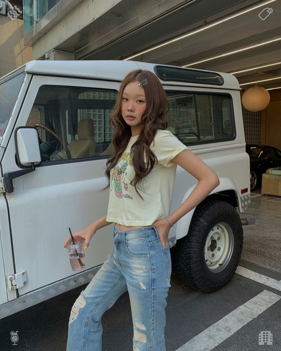space_castle_jp's tweet photo. 🎾A philosophical read for the lecture
Come the following morning, Lila rose at dawn, brimming with vitality and anticipation for what lay ahead. She tucked her journal, her eco-friendly straw, and made her way to The Bubble Tea Trail, excited to kick off another day of pouring https://t.co/7uLyWBRnyR