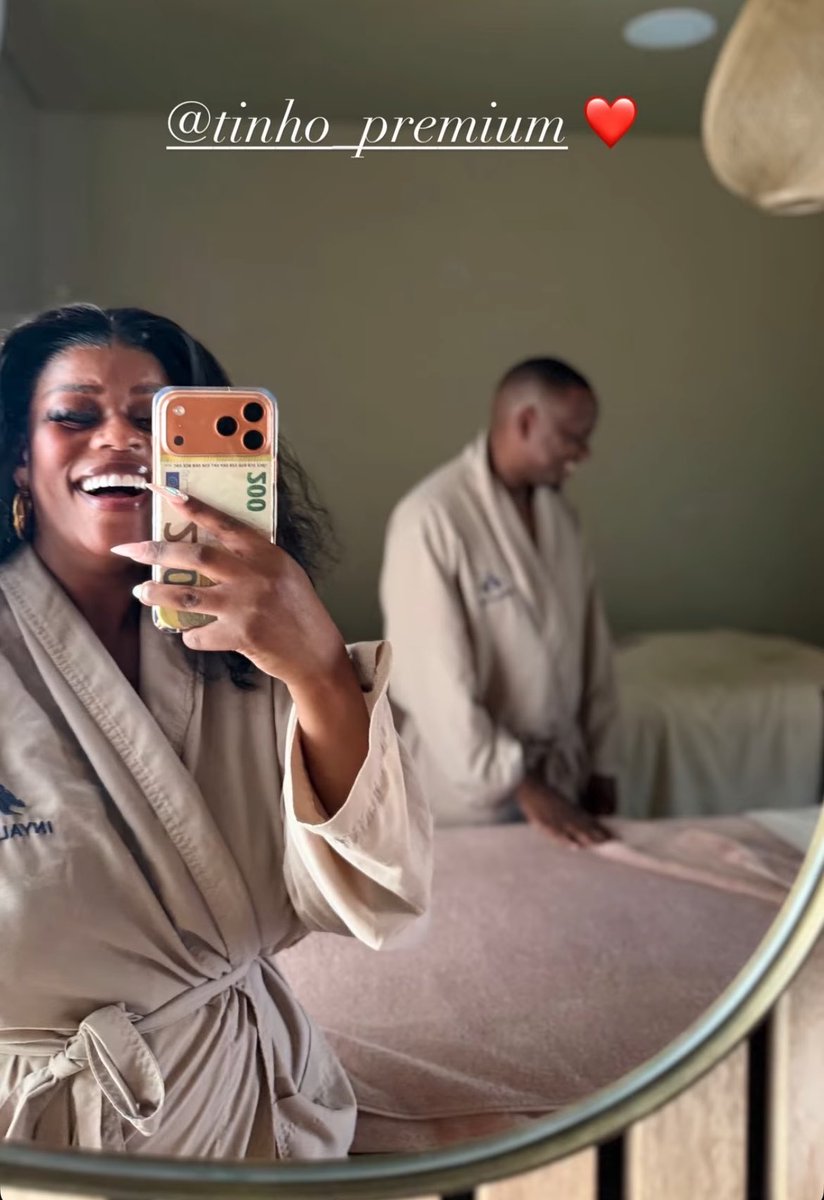 Priscill_Thato's tweet photo. After making us swear at Cocomelon, Dineo Moloisane goes back to her Cocomelon like nothing happened 😭😭😭😭 https://t.co/bx6wKJtQOA