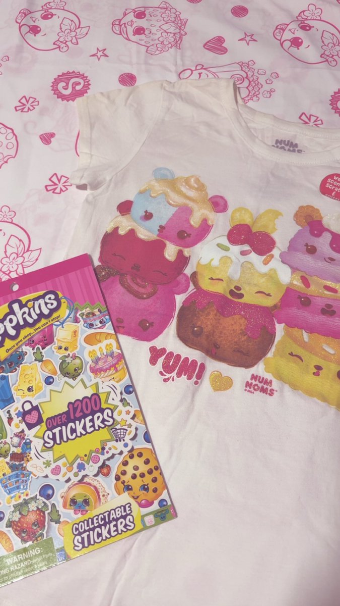swagcupqake's tweet photo. Yay more stuff!! I love my num noms shirt so much 🫧🎀 https://t.co/MkpZ8A6k6m