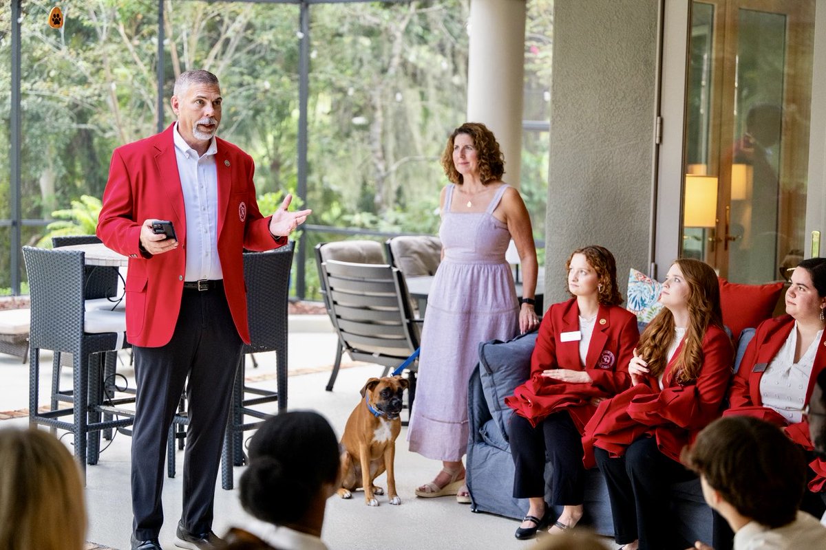 FloridaTechPrez's tweet photo. Very proud to present the 2026-27 @FloridaTech President's Ambassadors! I look forward to working with you and all that you will learn and accomplish this year! https://t.co/w0Bees2ZgN