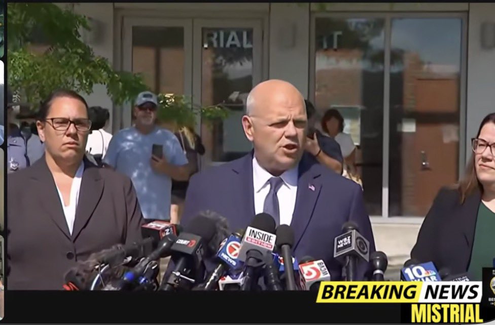understarsnmoon's tweet photo. #timcruz #lindsayclancy #shananbuckingham #jennifersprague should be on trial themselves for overcharging and trying TWICE to force a mistrial by invoking Catholicism/mortal sin. Both DA’s need to be reported to the bar. Epic failure from tone death losers https://t.co/BFaGw92c6x