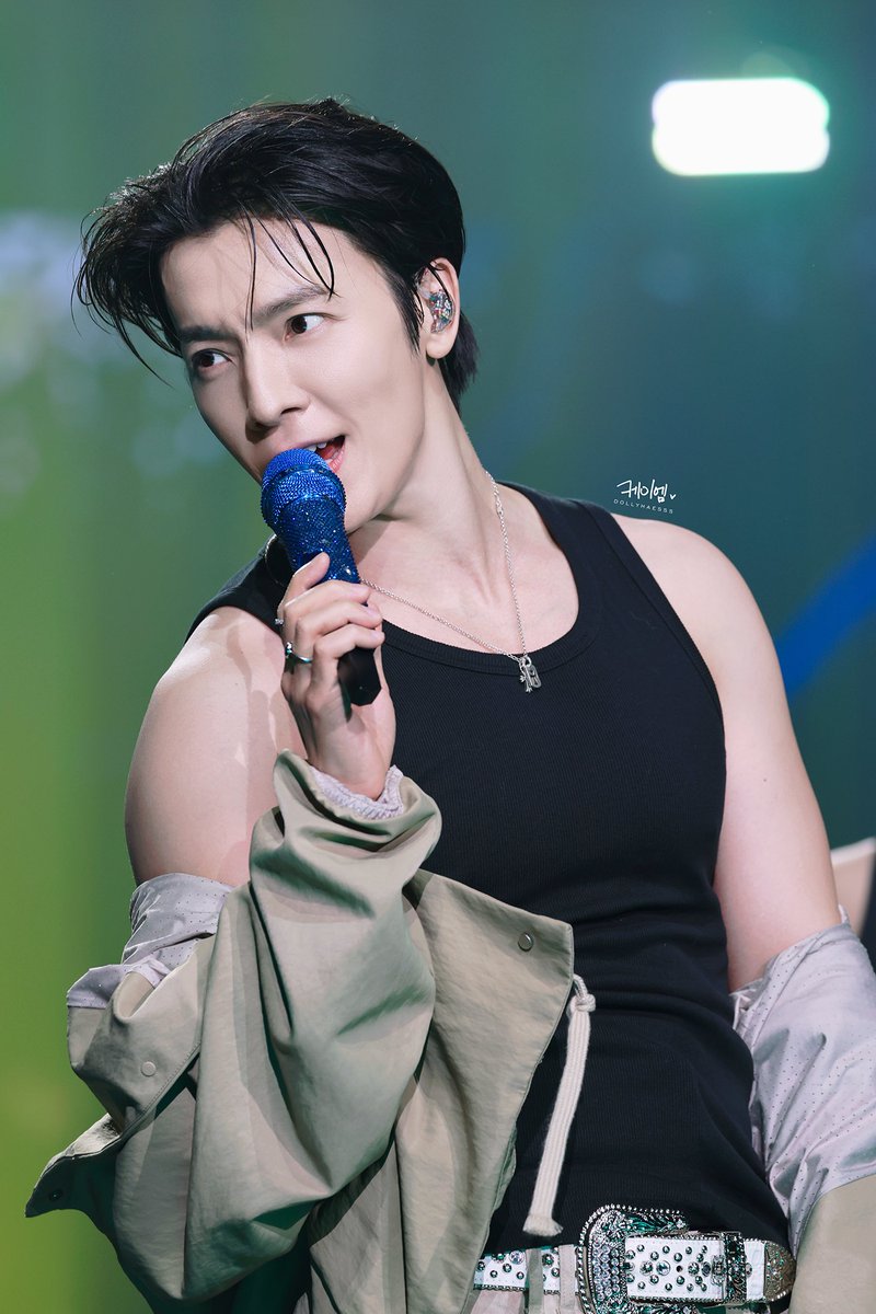 dollyhaesss's tweet photo. 2026.09.04 - 2026 DONGHAE 1ST SOLO ENCORE CONCERT [ALIVE] in SEOUL

#동해 #DONGHAE
#슈퍼주니어 #SUPERJUNIOR https://t.co/K1bXwSXQBn